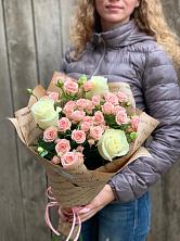 Букет цветов из:  Розы в Малаховке