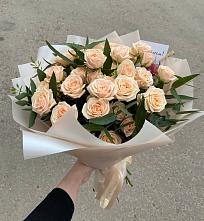 Букет Кремовые розы Латте в Малаховке